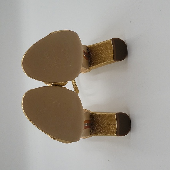 2525- Sam Edelman Yaro Gold Boa Print Ankle Strap Sandals Size 9.5 M NWT - Picture 5 of 10